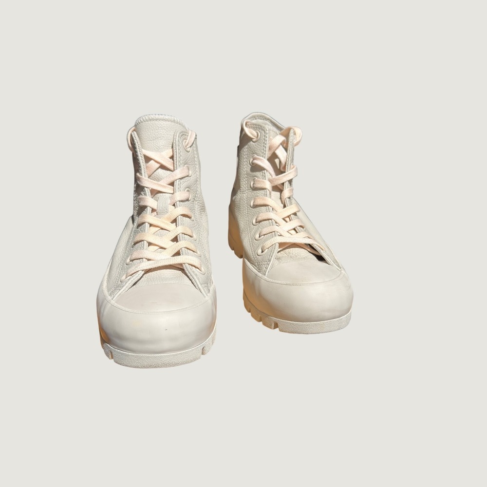 Converse Chuck Taylor All Star Lugged 2.0 Leather High Top Parchment - Picture 2 of 6